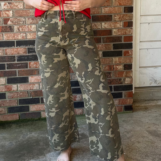 Can't See Me Jeans